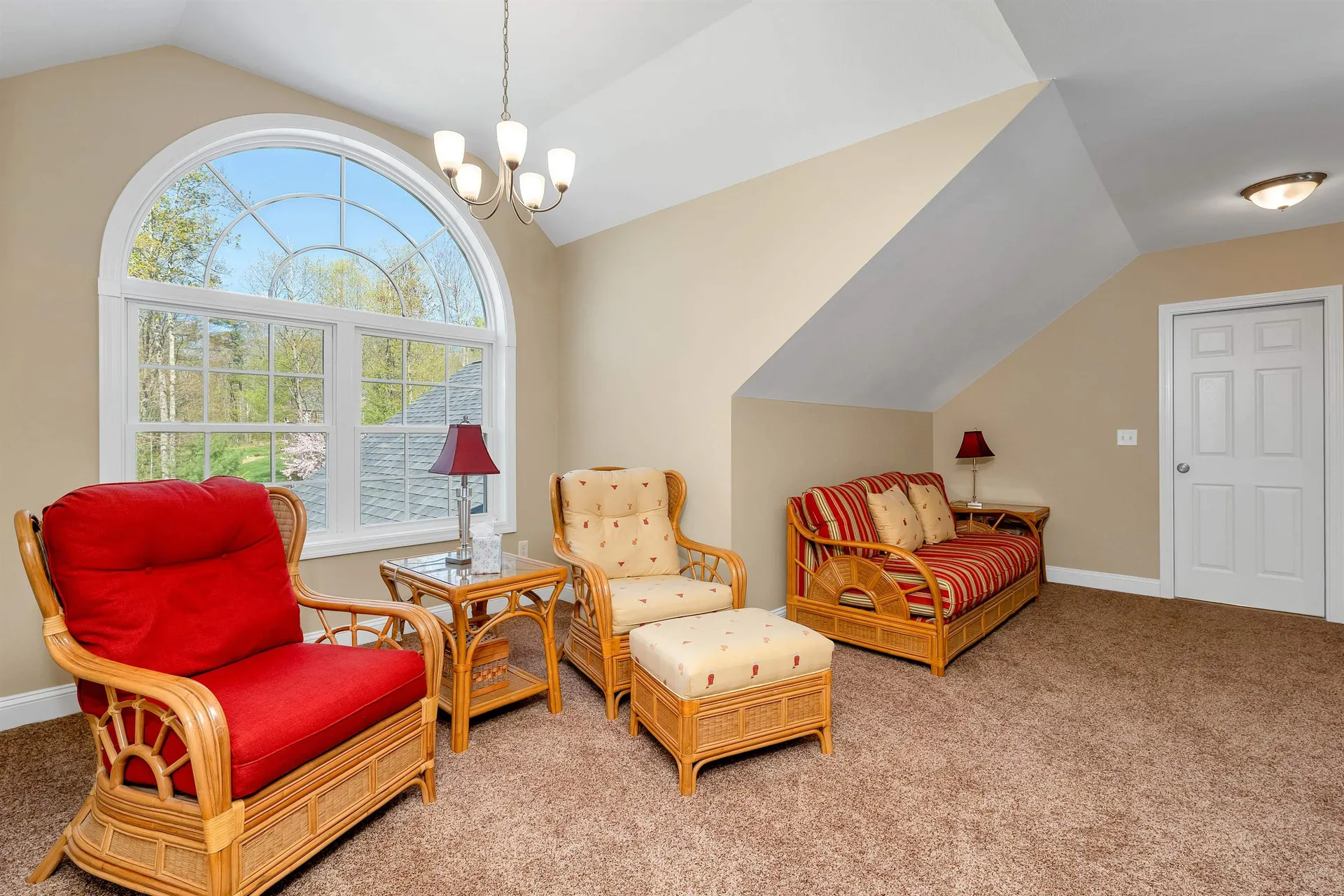 13 Phillips Pond Drive Sandown NH 03873