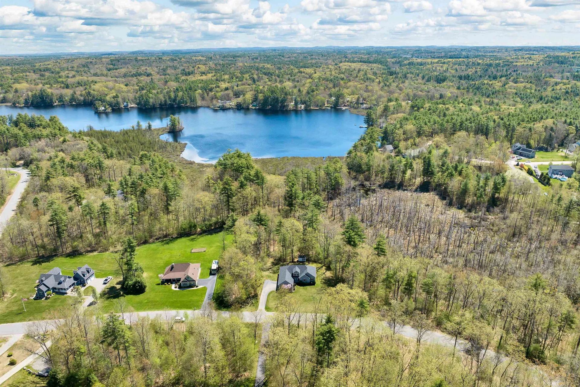 13 Phillips Pond Drive Sandown NH 03873