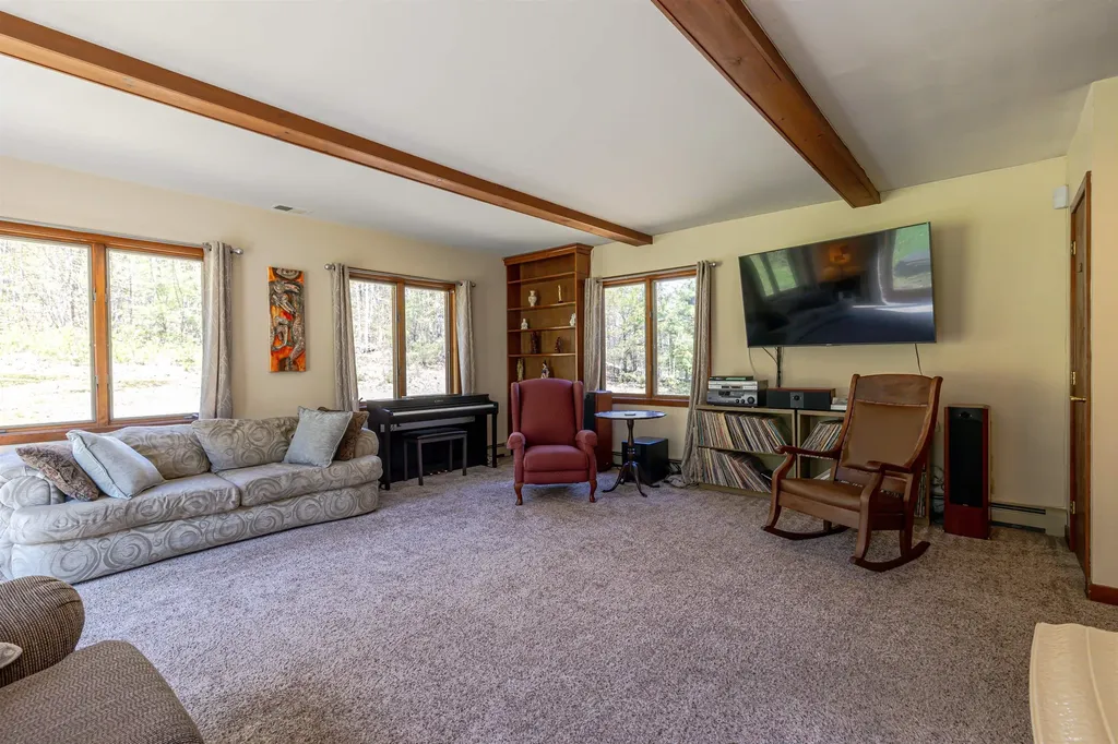165 Raccoon Hill Road Salisbury NH 03268