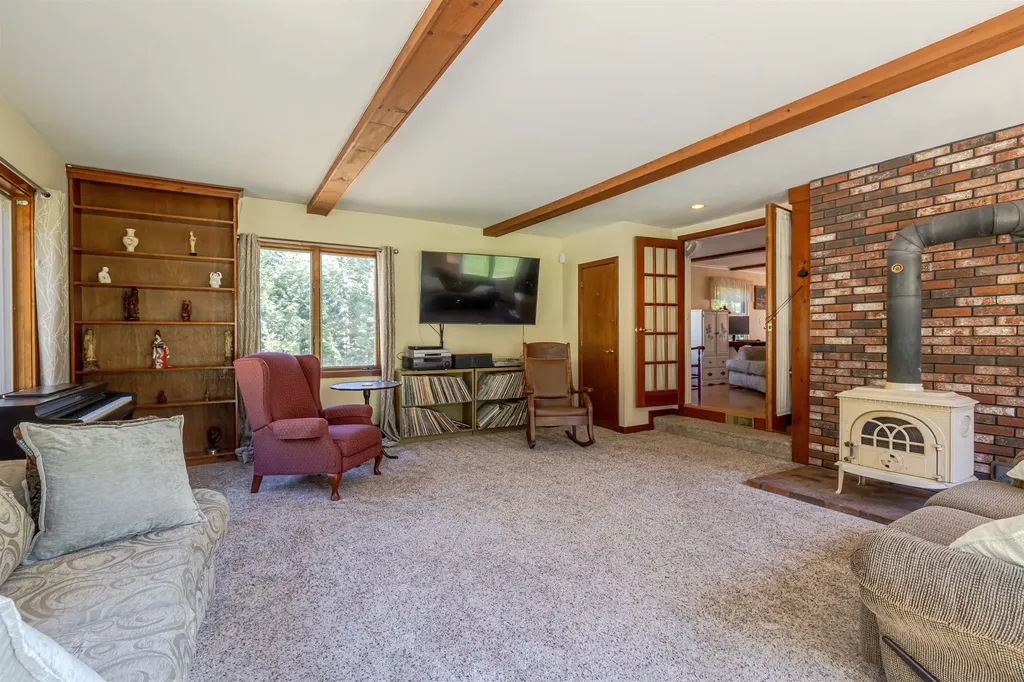 165 Raccoon Hill Road Salisbury NH 03268