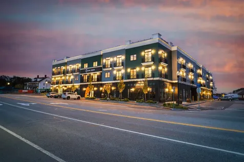 51 Elm Street Laconia NH 03246