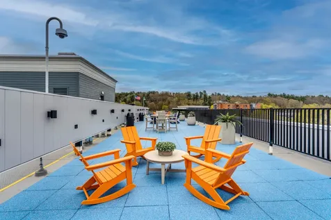 51 Elm Street Laconia NH 03246