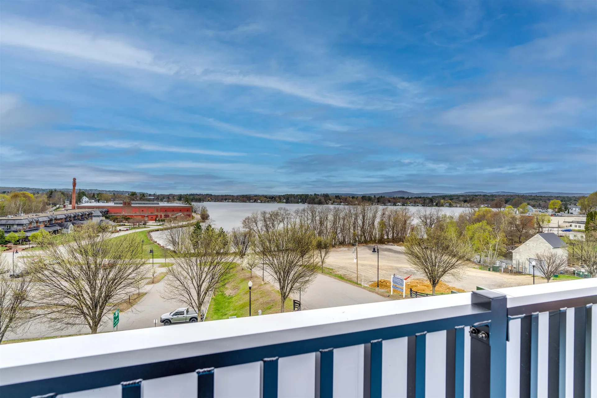 51 Elm Street Laconia NH 03246