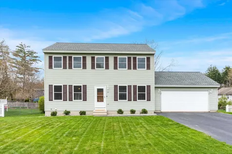22 Freedom Street Merrimack NH 03054