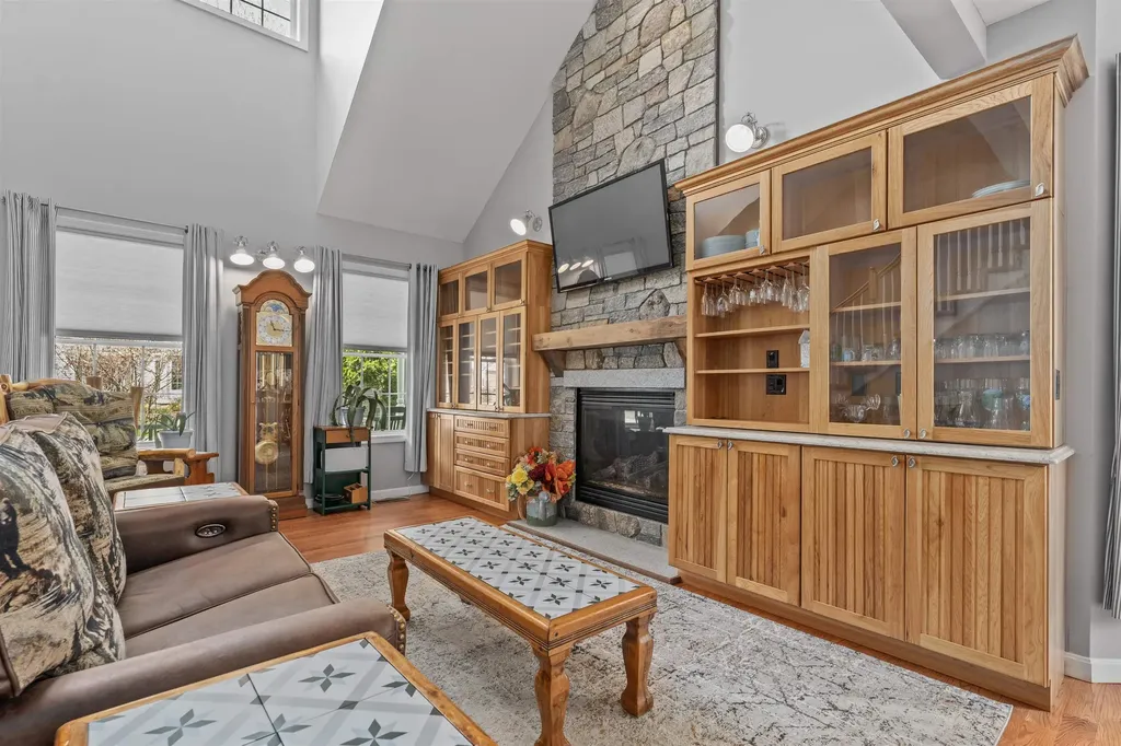 52 Port Way Laconia NH 03246