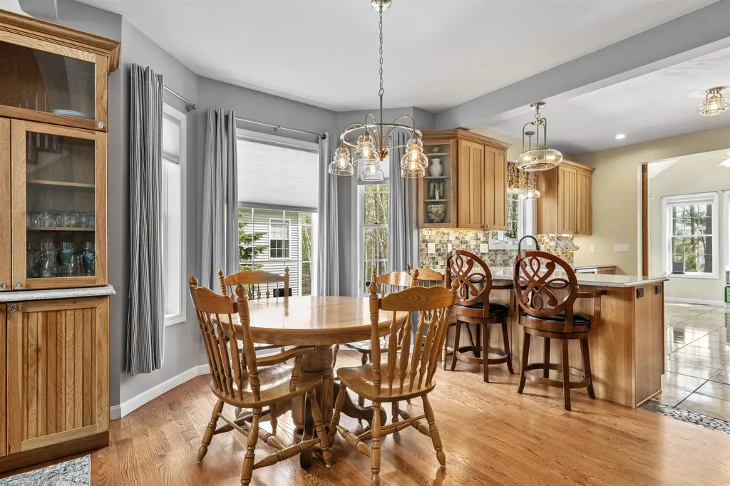 52 Port Way Laconia NH 03246
