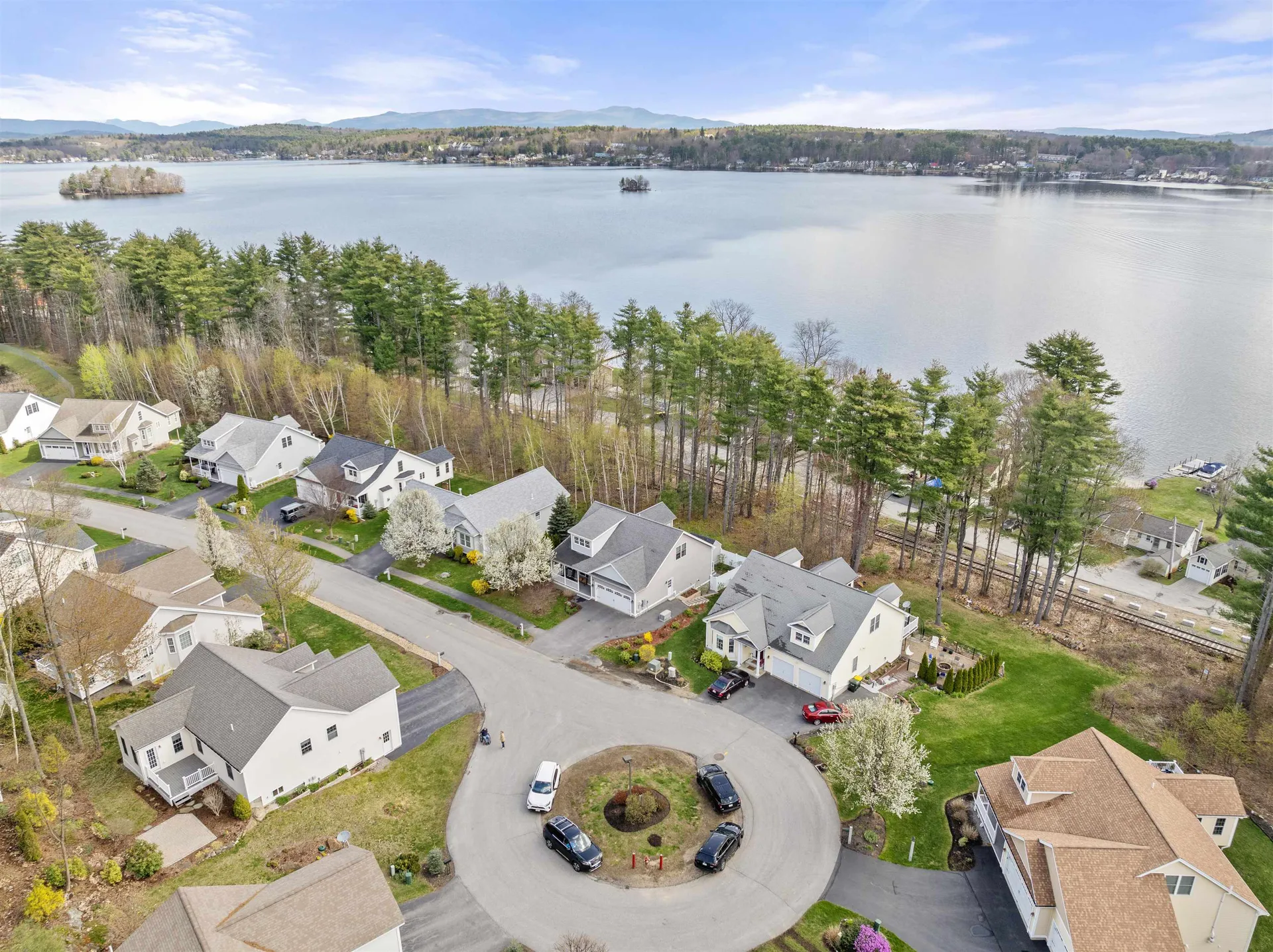 52 Port Way Laconia NH 03246