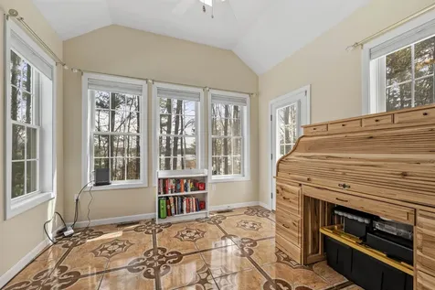 52 Port Way Laconia NH 03246