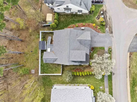 52 Port Way Laconia NH 03246