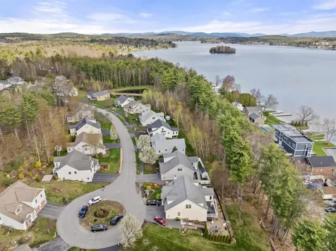 52 Port Way Laconia NH 03246