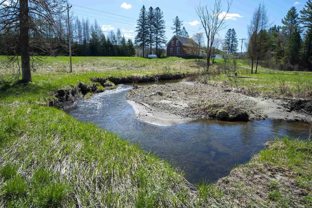 4614 Brook Road Plainfield VT 05667