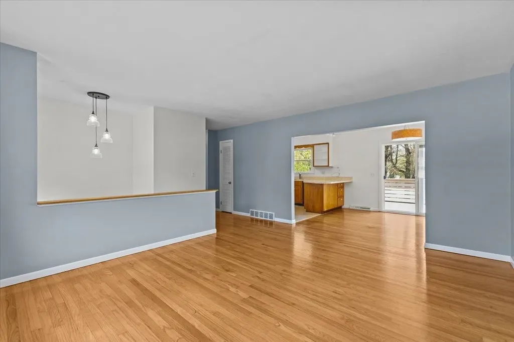 9 Victory Drive South Burlington VT 05403