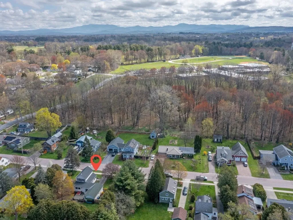 27 Meadow Road South Burlington VT 05403