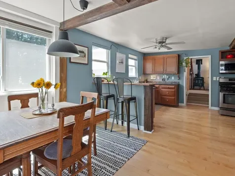 27 Meadow Road South Burlington VT 05403