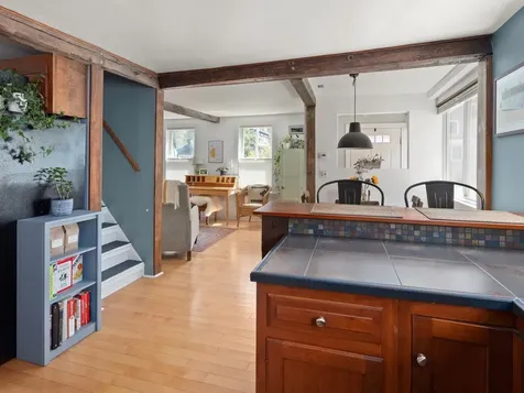 27 Meadow Road South Burlington VT 05403