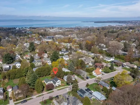 27 Meadow Road South Burlington VT 05403