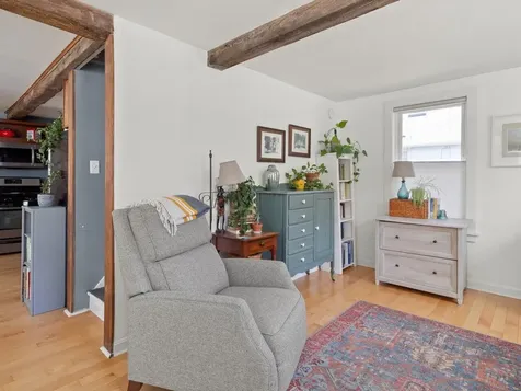 27 Meadow Road South Burlington VT 05403