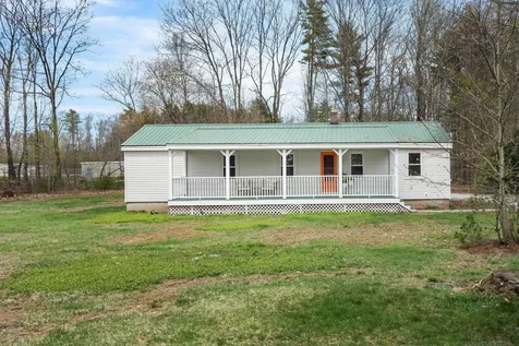 145 Scrabble Road Brentwood NH 03833