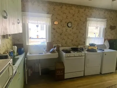 102 Olive Street Springfield VT 05156