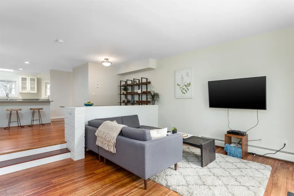 148 Hayes Avenue South Burlington VT 05403