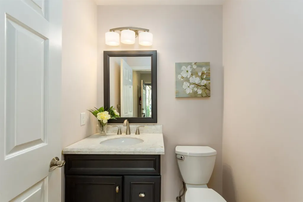 148 Hayes Avenue South Burlington VT 05403