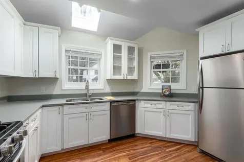 148 Hayes Avenue South Burlington VT 05403