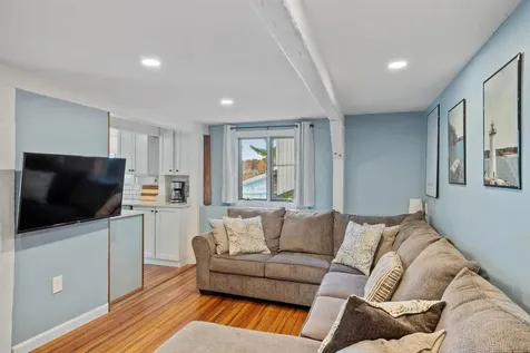 150 Elm Street Goffstown NH 03045