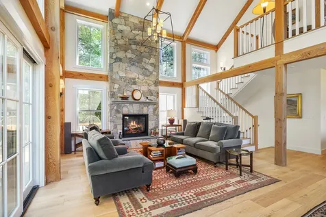 7 Scarlett Lane Rollinsford NH 03869