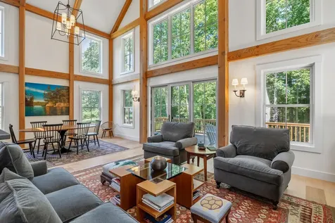 7 Scarlett Lane Rollinsford NH 03869