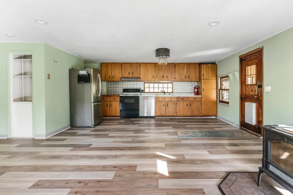 596 Willow Brook Road Plainfield NH 03781