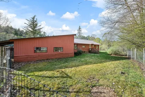 596 Willow Brook Road Plainfield NH 03781