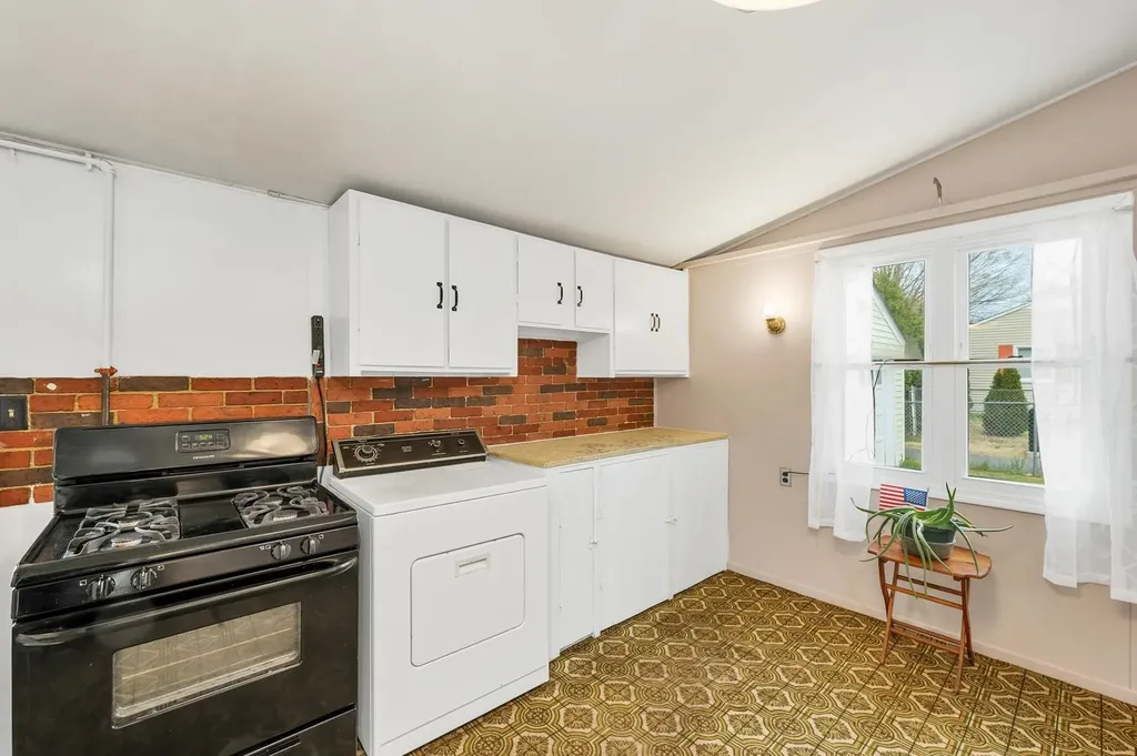 20 Conant Drive Concord NH 03301