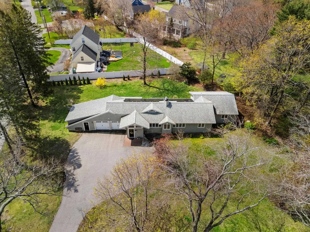 375 Winnacunnet Road Hampton NH 03842