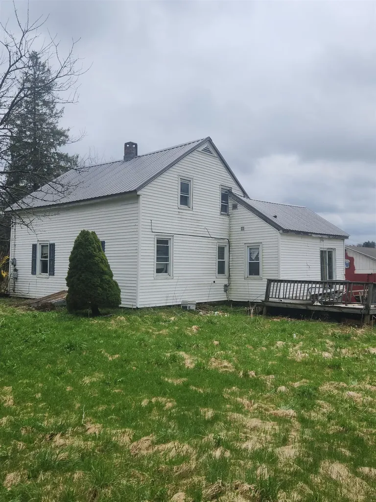 5595 Vt Route 9 Woodford VT 05201