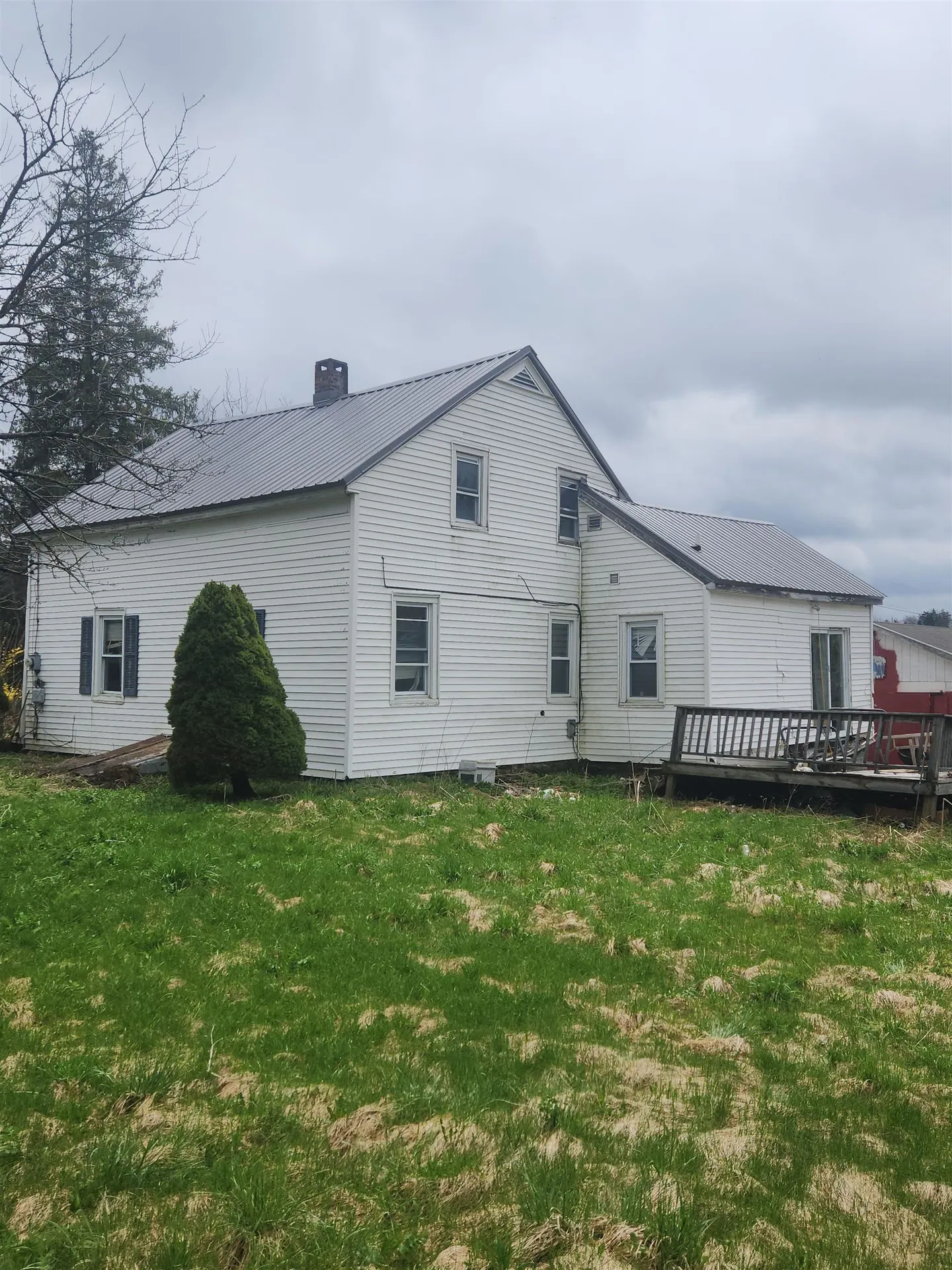 5595 Vt Route 9 Woodford VT 05201