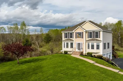 33 Ezras Way Dover NH 03820