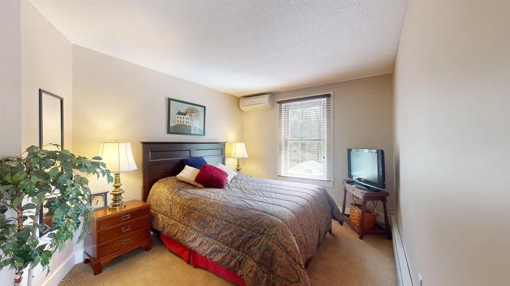 14 Tara Drive Concord NH 03301