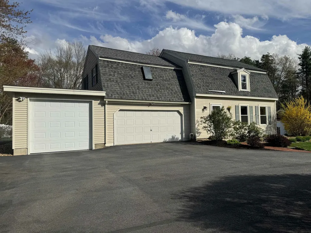 14 Tara Drive Concord NH 03301