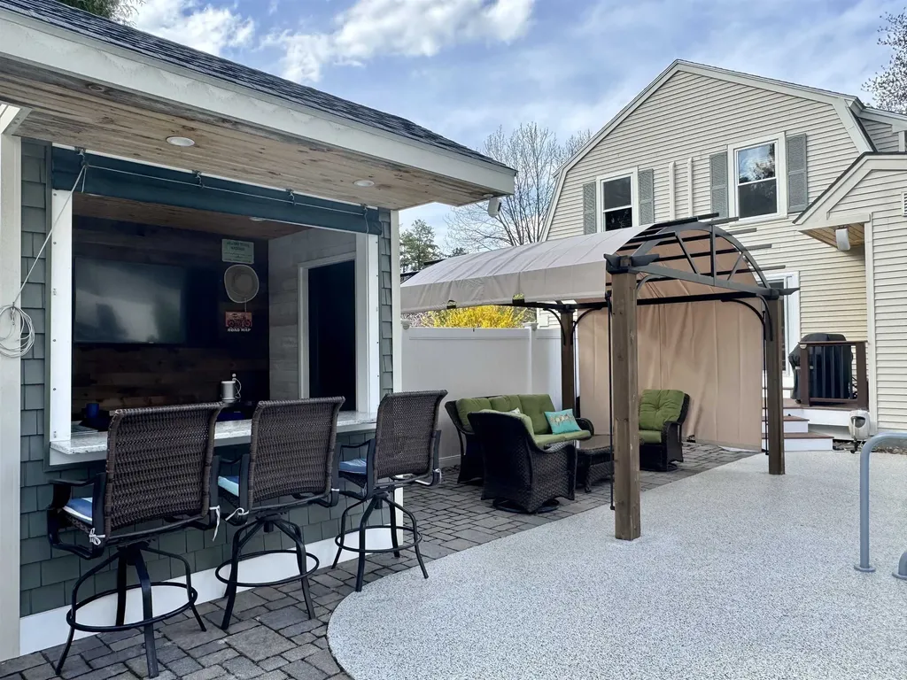 14 Tara Drive Concord NH 03301