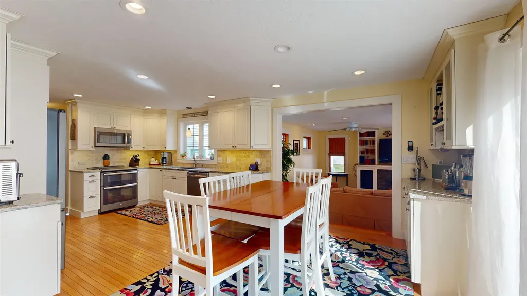 14 Tara Drive Concord NH 03301