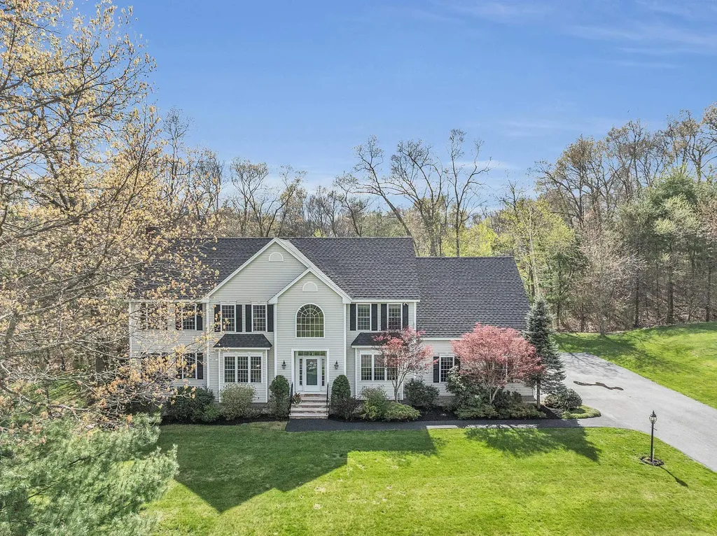10 Appleton Road Windham NH 03087