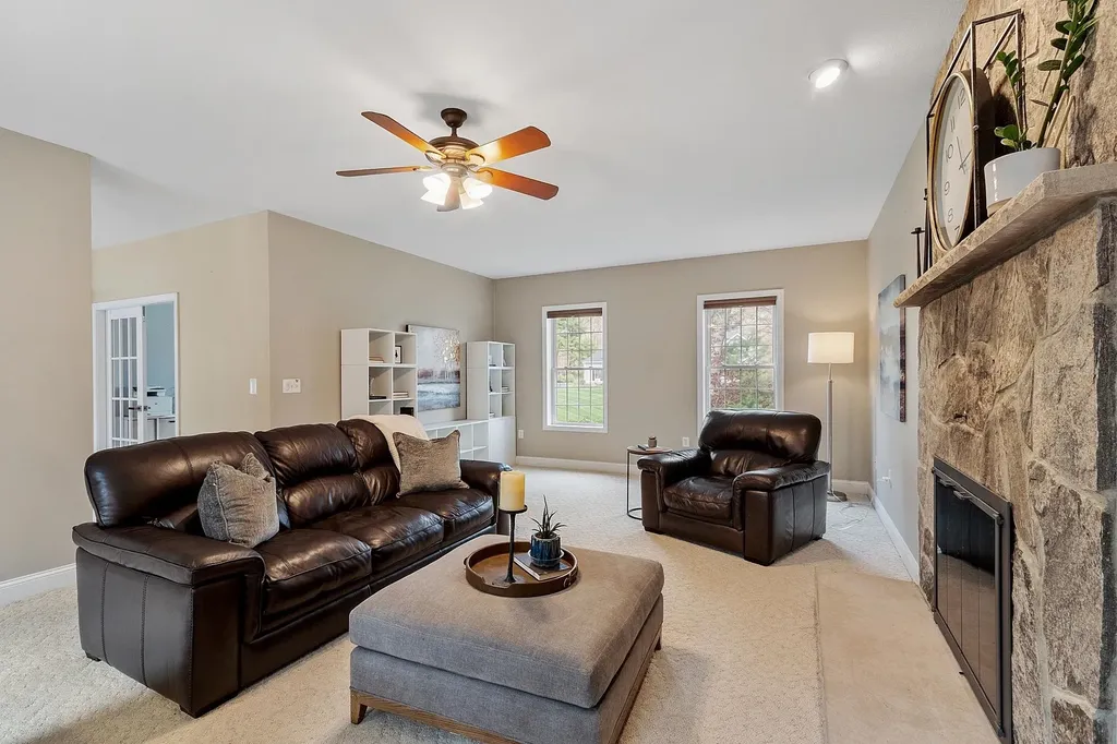 10 Appleton Road Windham NH 03087