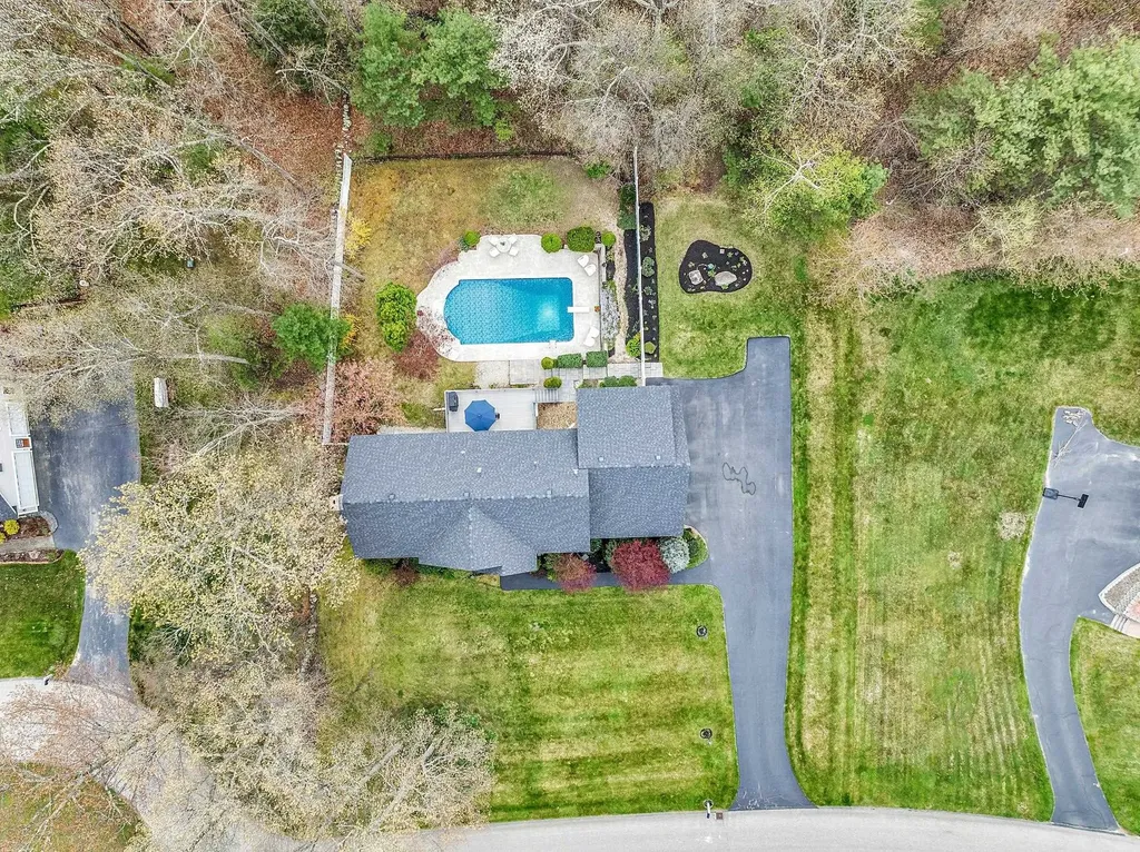 10 Appleton Road Windham NH 03087