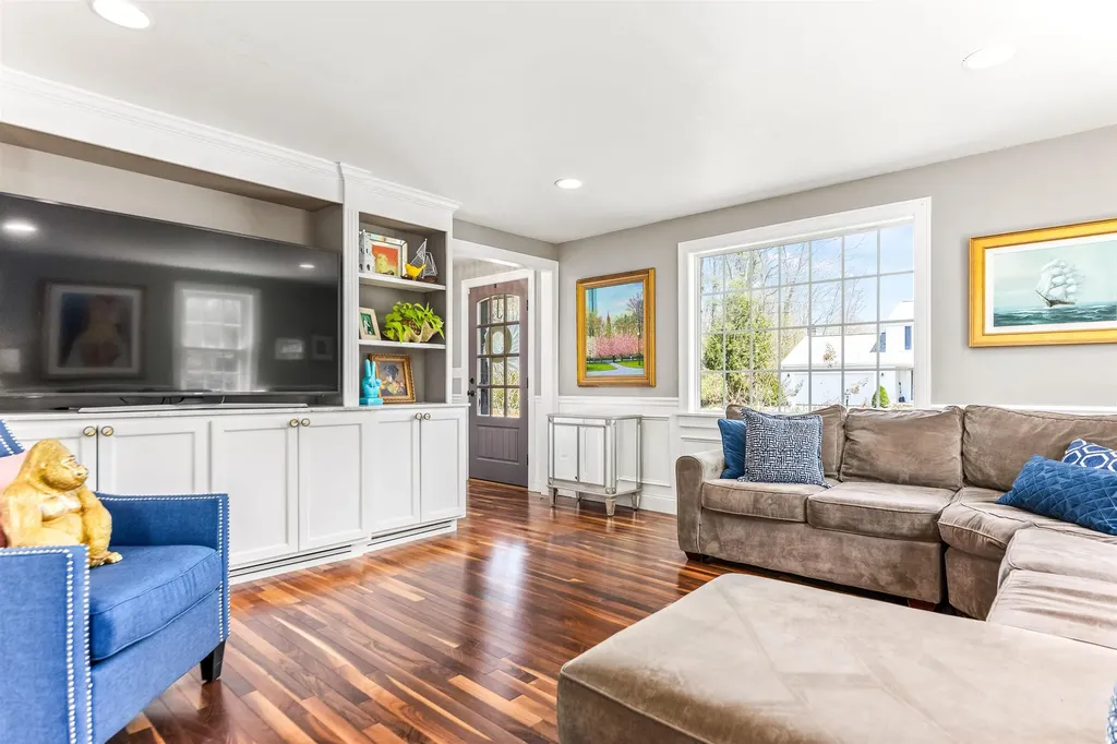 8 Cedarview Lane Hampton NH 03842