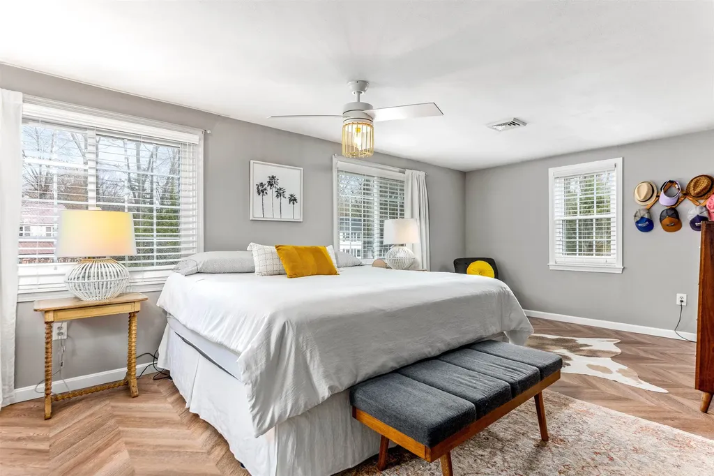 8 Cedarview Lane Hampton NH 03842
