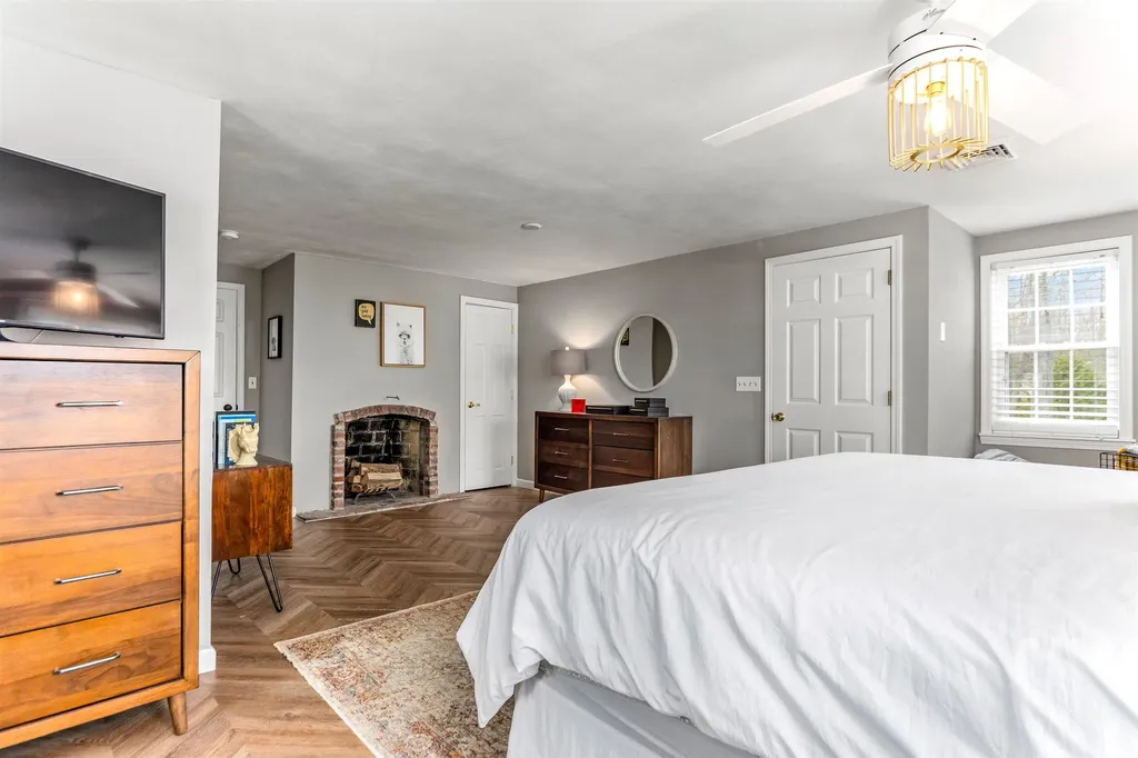 8 Cedarview Lane Hampton NH 03842