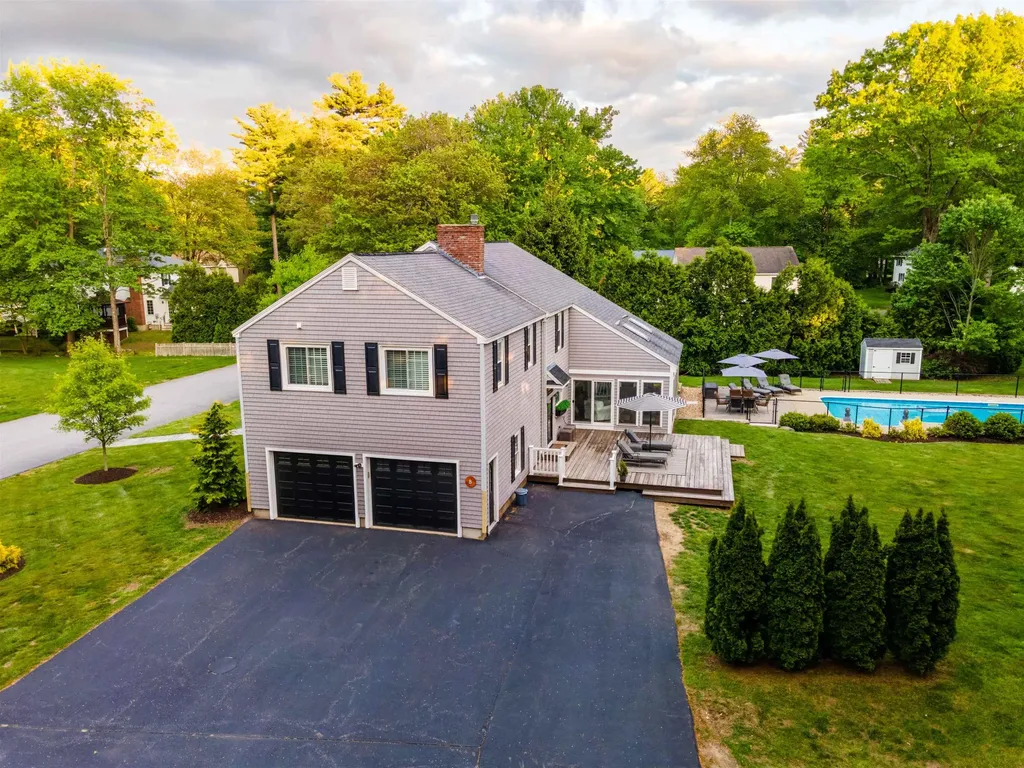 8 Cedarview Lane Hampton NH 03842
