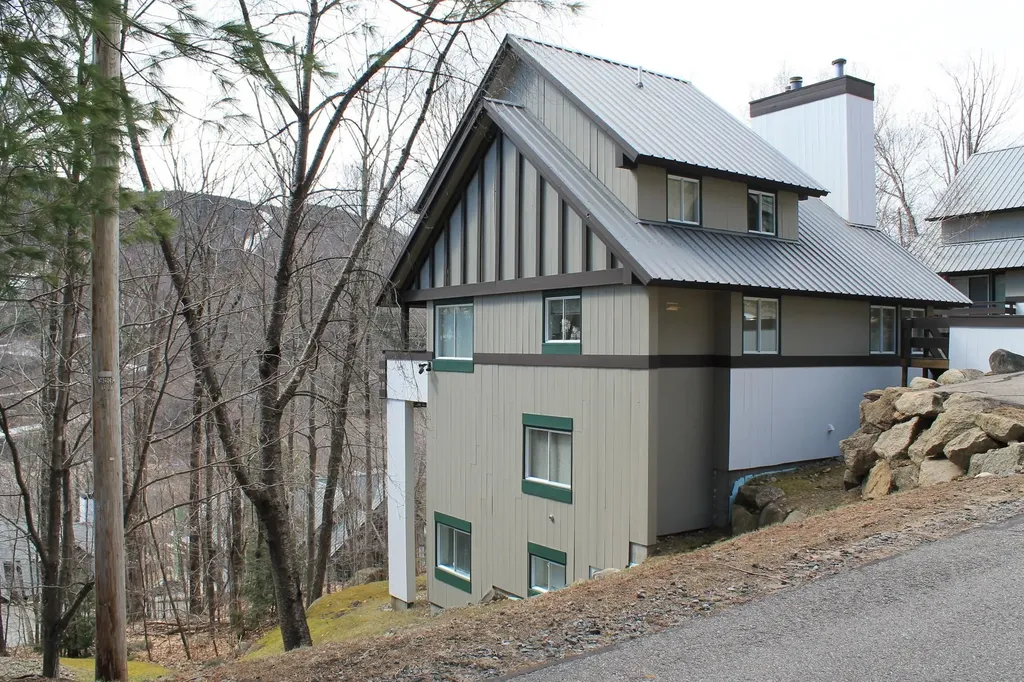 21 Flume Road Lincoln NH 03251