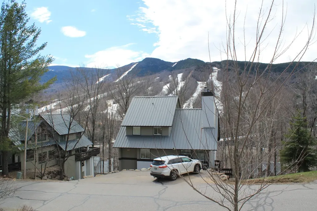 21 Flume Road Lincoln NH 03251