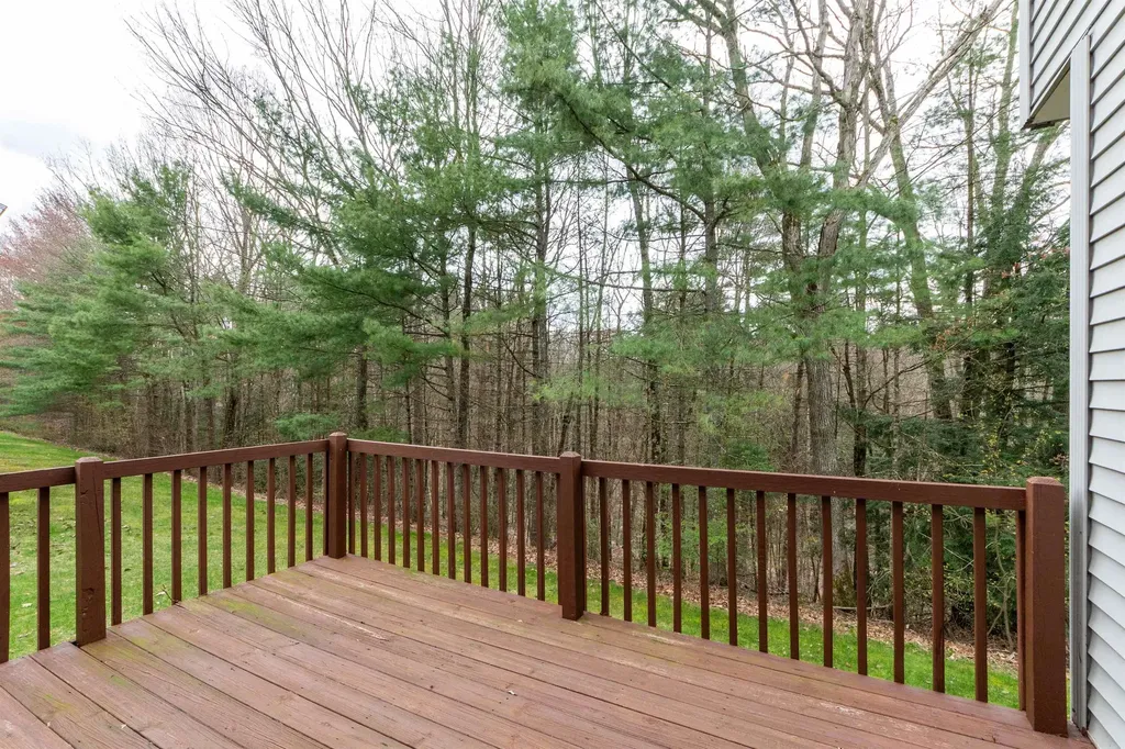 26 Pointe Drive Essex VT 05452